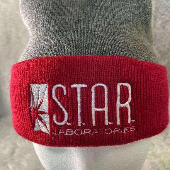 Flash Star Laboratories Beanie with Pom Stocking Cap Knit Gray Red DC Comics - Picture 4 of 10